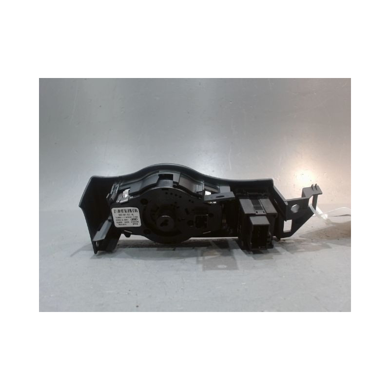 INTERIEUR COMMANDE PHARES AUDI A4