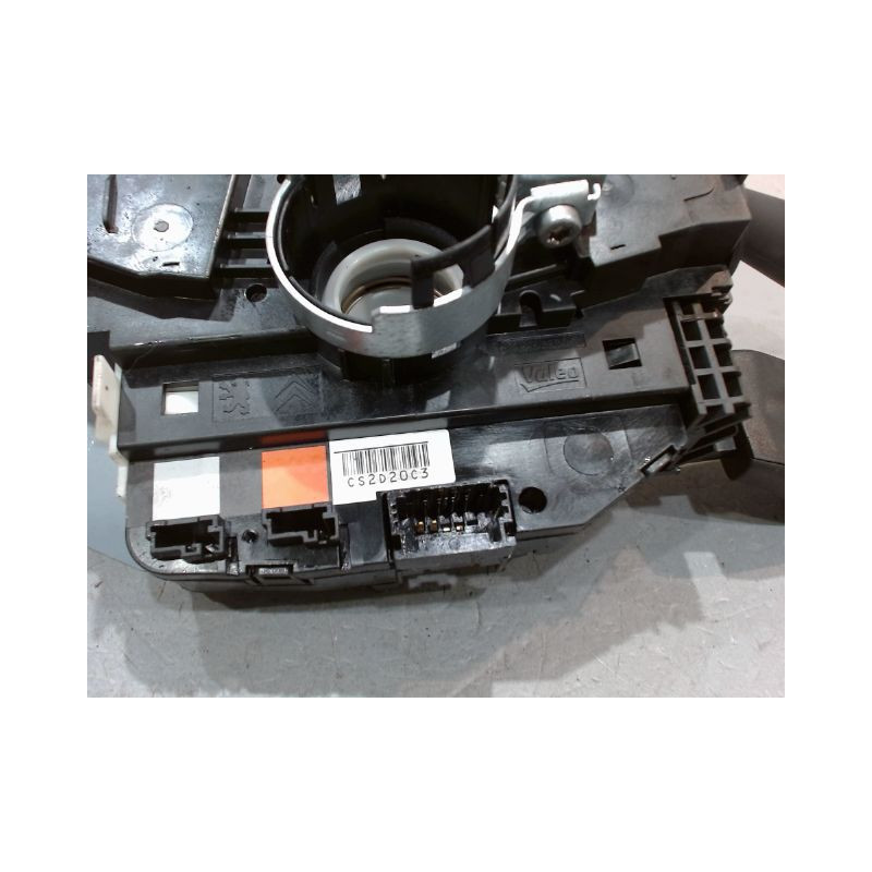 BLOC COMMODOS PEUGEOT 208
