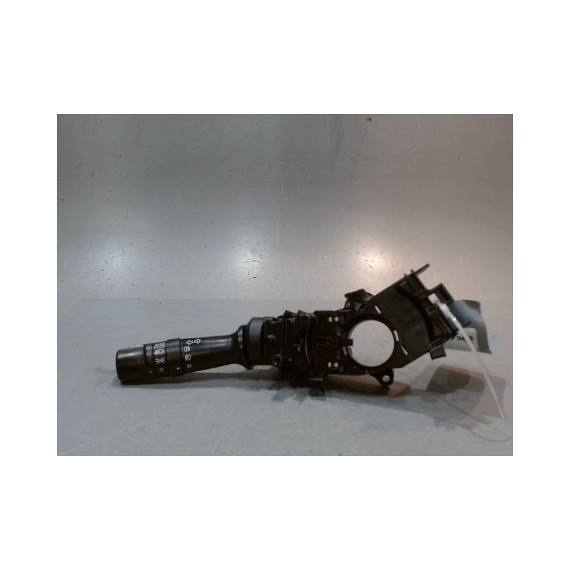 COMMANDE CLIGNOTANT KIA CEE-D