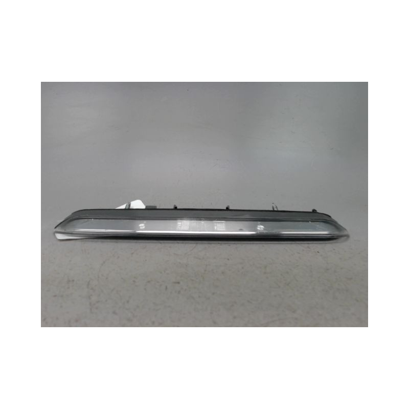 FEUX STOP SUPPLEMENTAIRE PEUGEOT 308 2009-