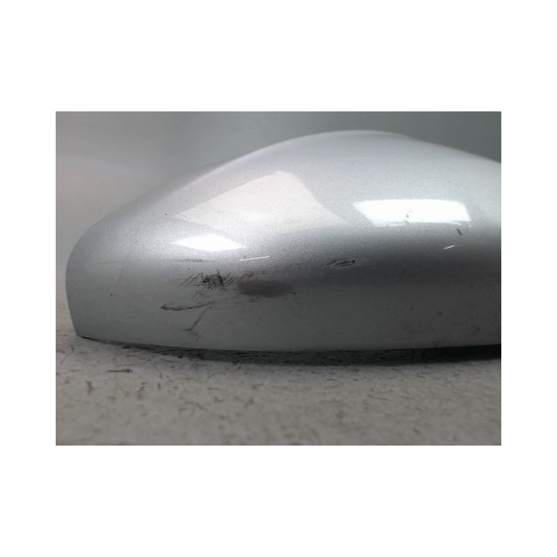 CARENAGE RETROVISEUR EXTERIEUR DROIT PEUGEOT 308 2009-
