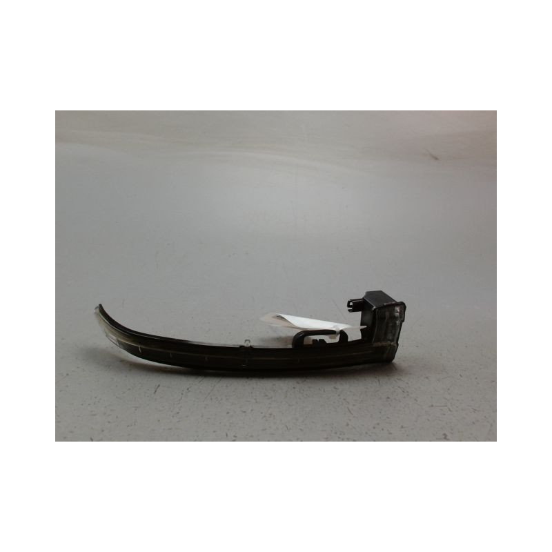 REPETITEUR RETROVISEUR DROIT PEUGEOT 308 2009-