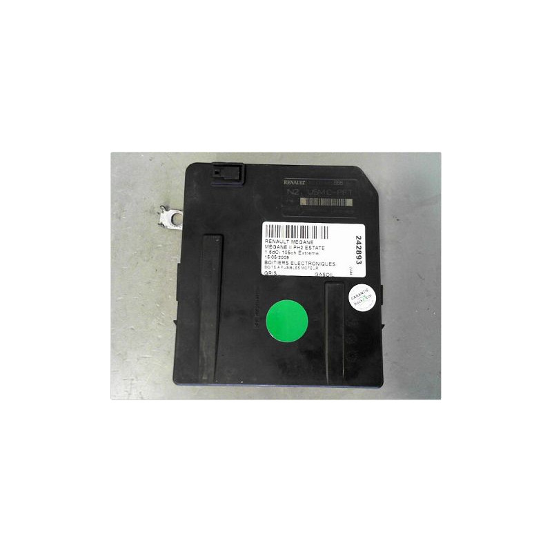 BOITE A FUSIBLES RENAULT MEGANE II PH2 ESTATE 06-09