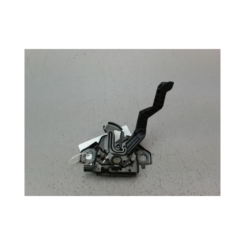 SERRURE CAPOT DACIA SANDERO 2008-