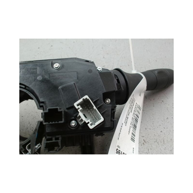 COMMANDE ECLAIRAGE DACIA SANDERO 2008-