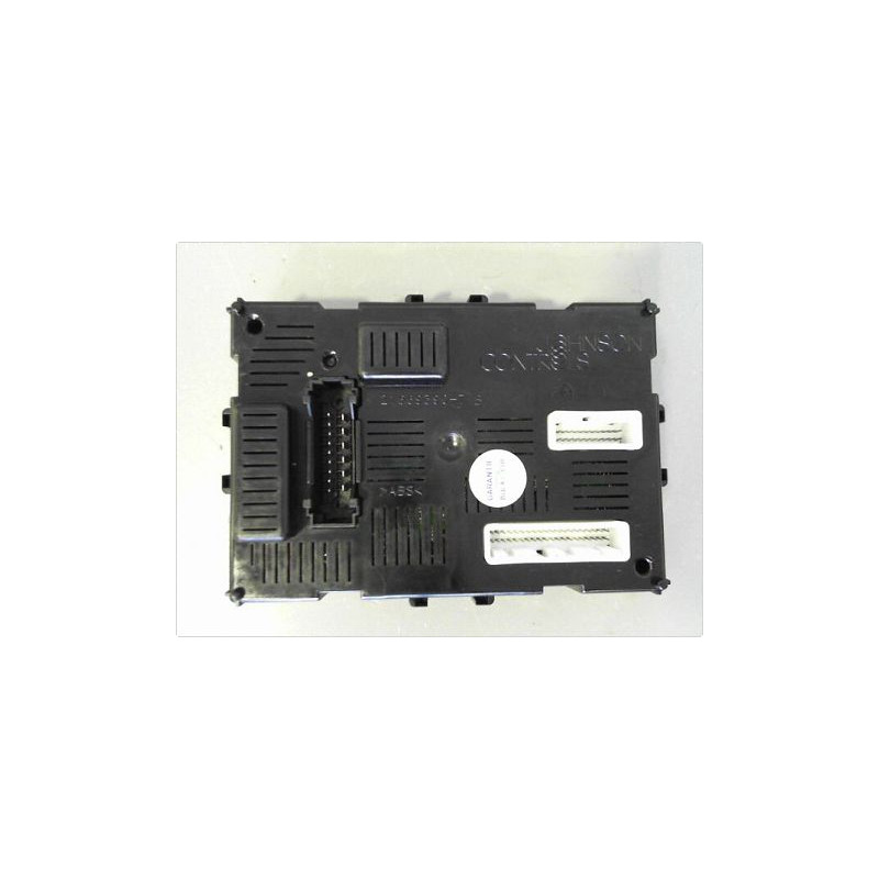 BOITIER GESTION HABITACLE RENAULT MODUS 2004-2007