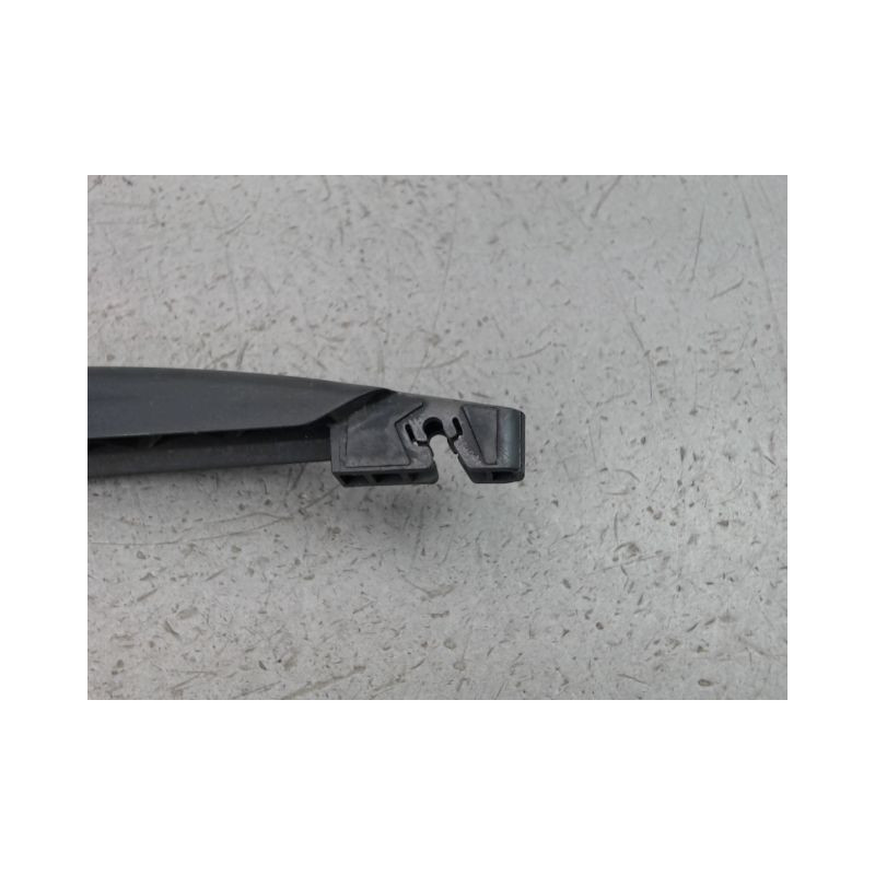 BRAS ESSUIE-GLACE ARRIERE FORD FIESTA 2005-