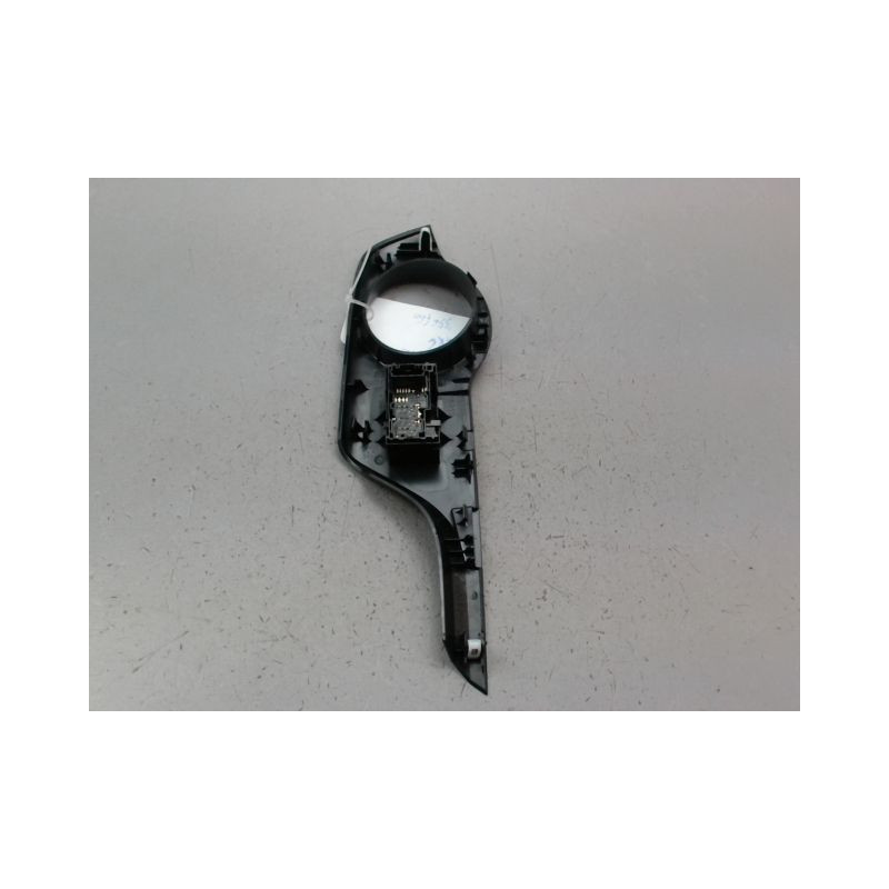 COMMANDE LEVE-GLACE PORTE ARG TOYOTA C-HR