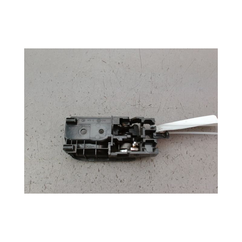POIGNEE INTERIEURE PORTE AVANT GAUCHE TOYOTA COROLLA X Phase 2 2004-2007