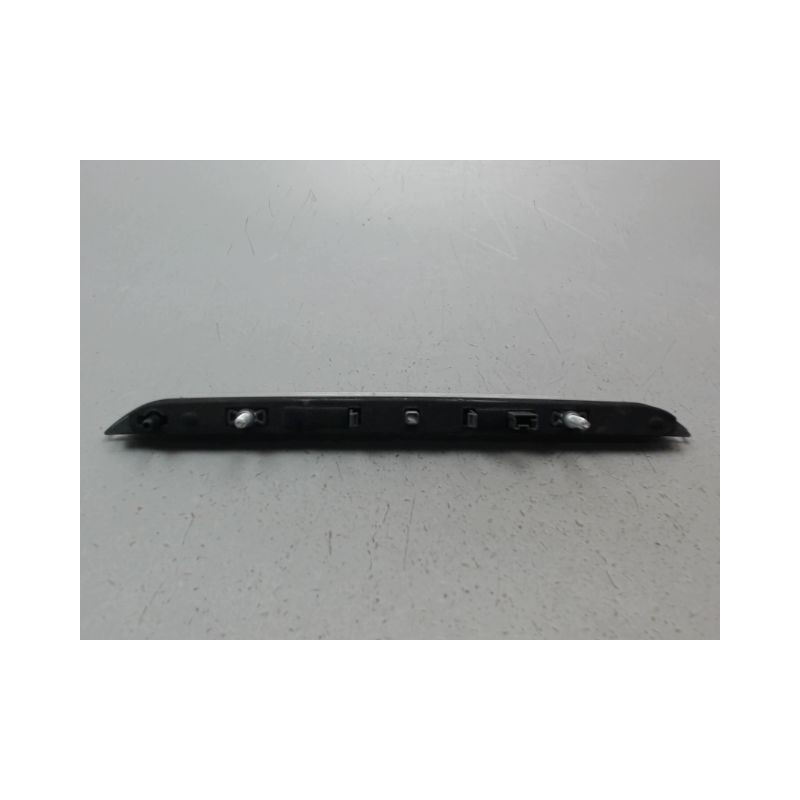 FEUX STOP SUPPLEMENTAIRE PEUGEOT 308 2009-