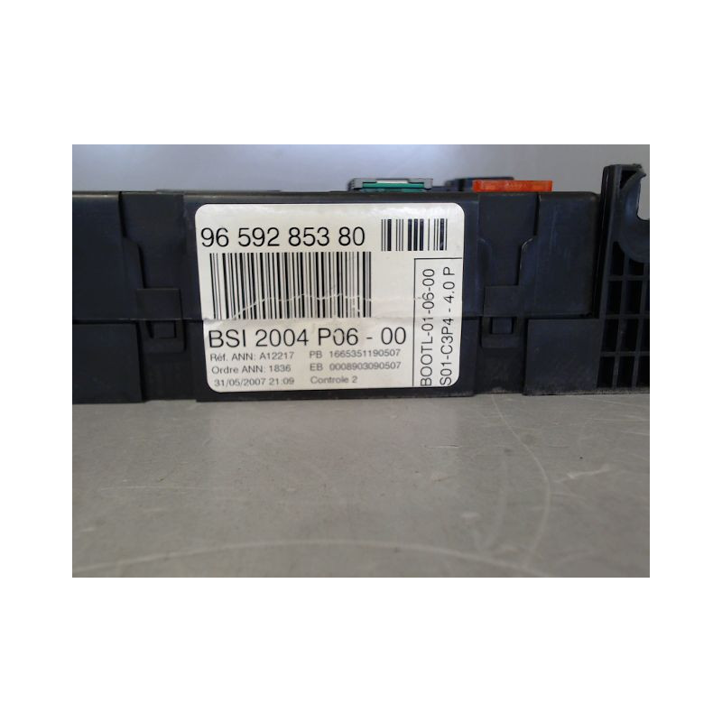 BOITIER GESTION HABITACLE PEUGEOT 207