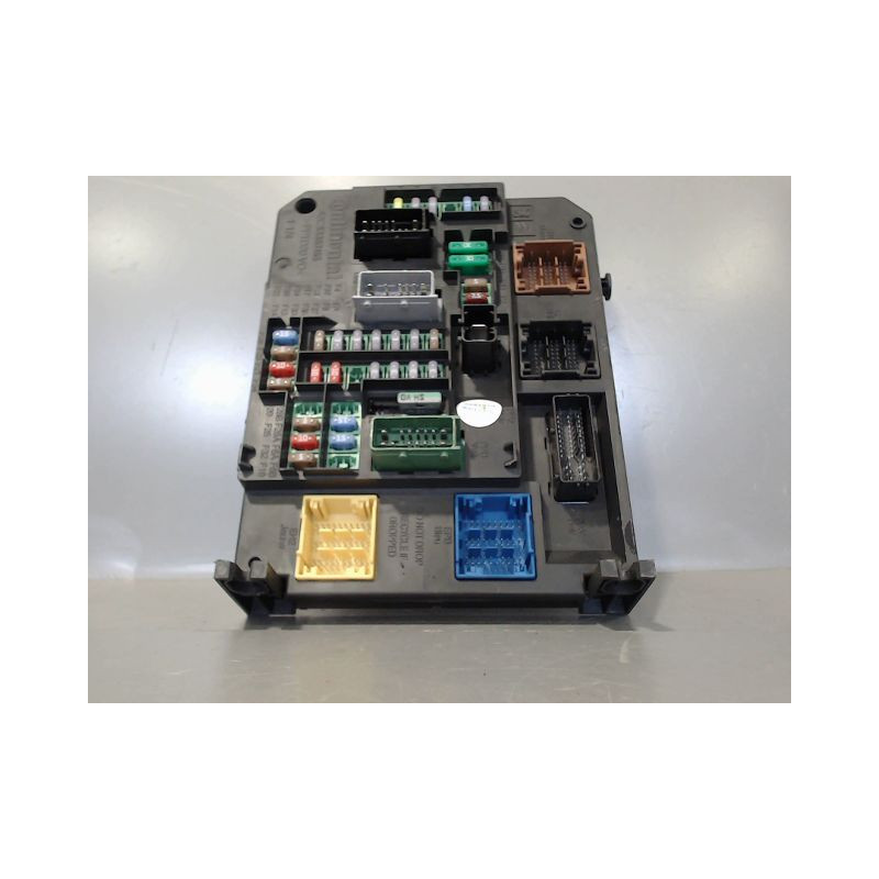 BOITIER GESTION HABITACLE CITROEN C4