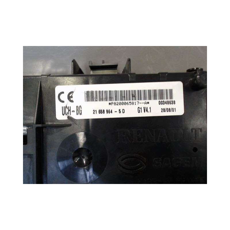 BOITIER GESTION HABITACLE RENAULT CLIO