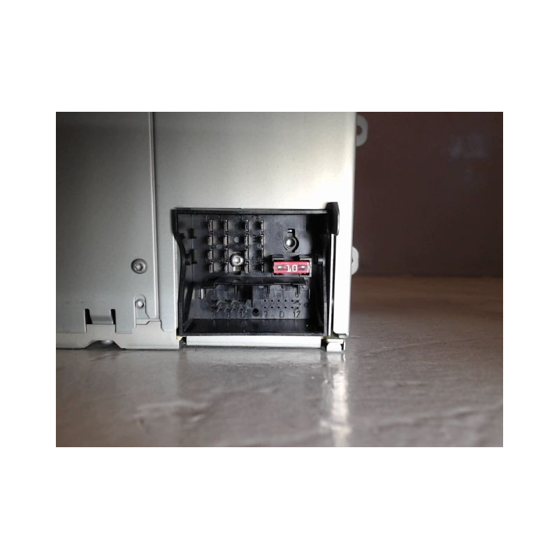 AUTORADIO VOLKSWAGEN GOLF V 2003-2009