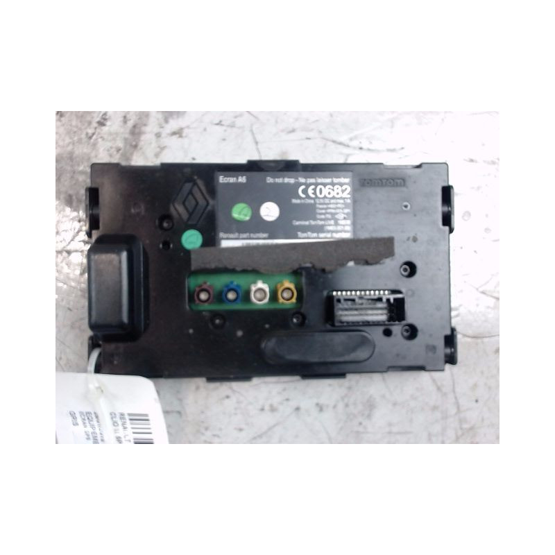 ECRAN GPS RENAULT CLIO III 2010-