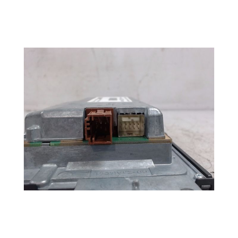 ECRAN GPS PEUGEOT 207 SW