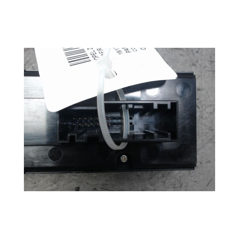COMMANDE LEVE-GLACE PORTE AVG OPEL ZAFIRA