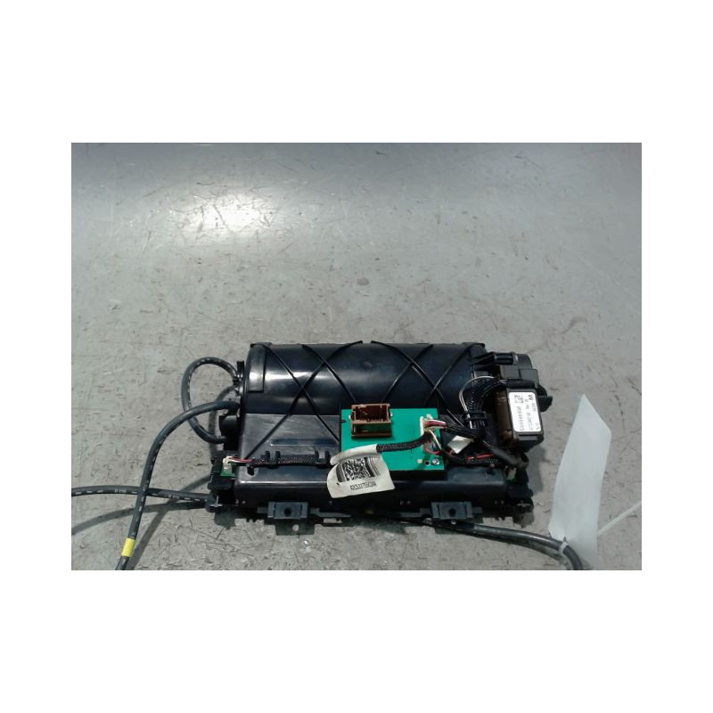 ECRAN GPS PEUGEOT 3008 2009-