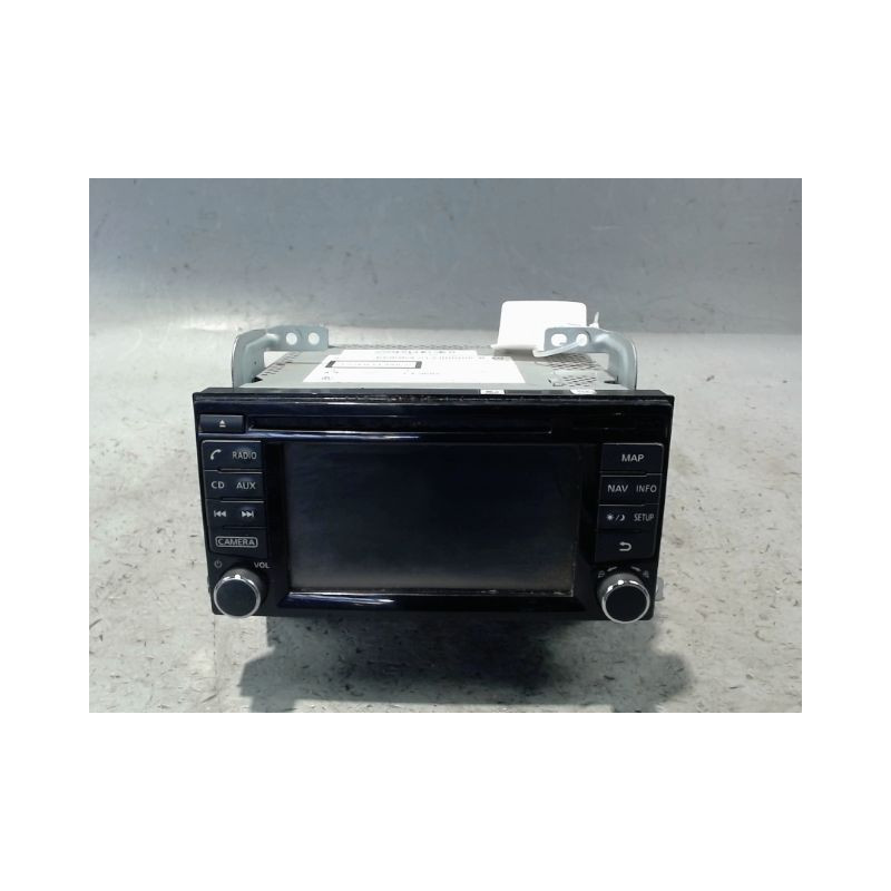 ECRAN GPS NISSAN JUKE