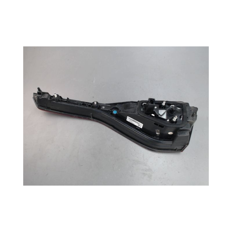 FEU ARRIERE INTERIEUR GAUCHE RENAULT MEGANE