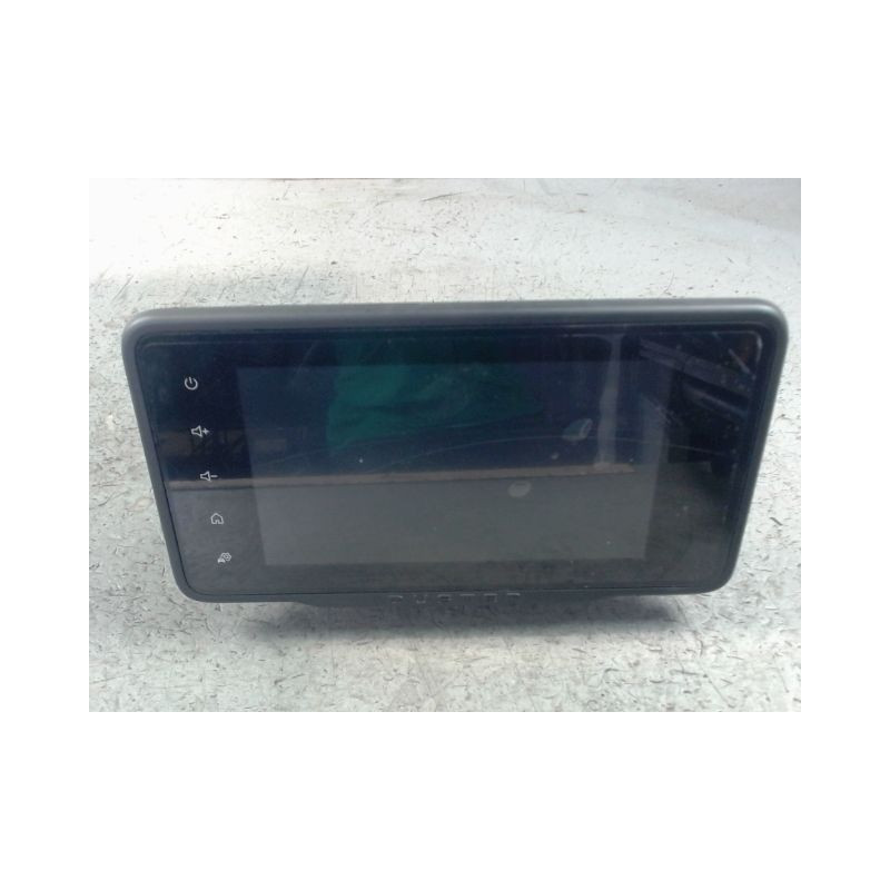 ECRAN GPS DACIA DUSTER 2010-