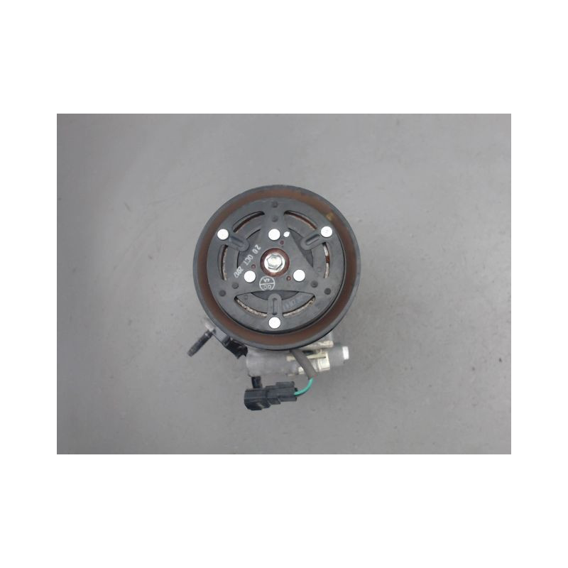 COMPRESSEUR AIR CONDITIONNE FORD KA+