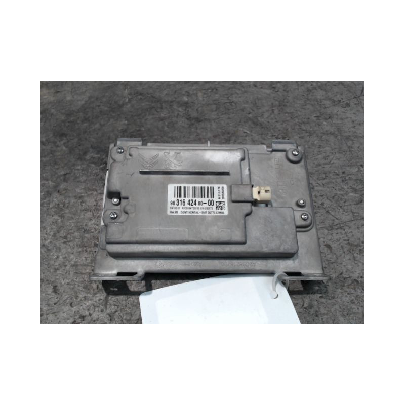 ECRAN GPS PEUGEOT 208