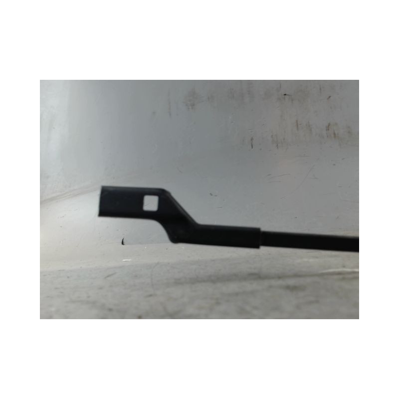 BRAS ESSUIE-GLACE AVANT DROIT VOLKSWAGEN POLO 2009-