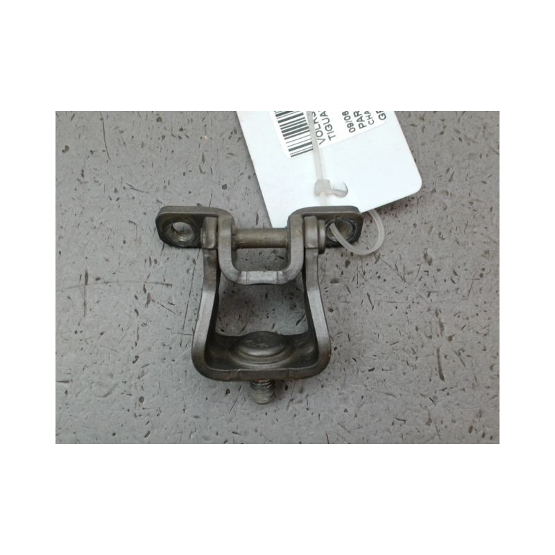 CHARNIERE HAYON D VOLKSWAGEN TIGUAN