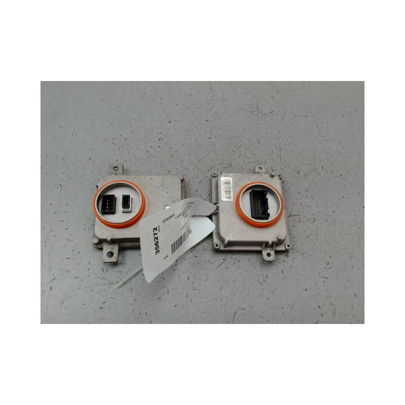 BOITIER XENON PHARE GAUCHE AUDI A3 2003-