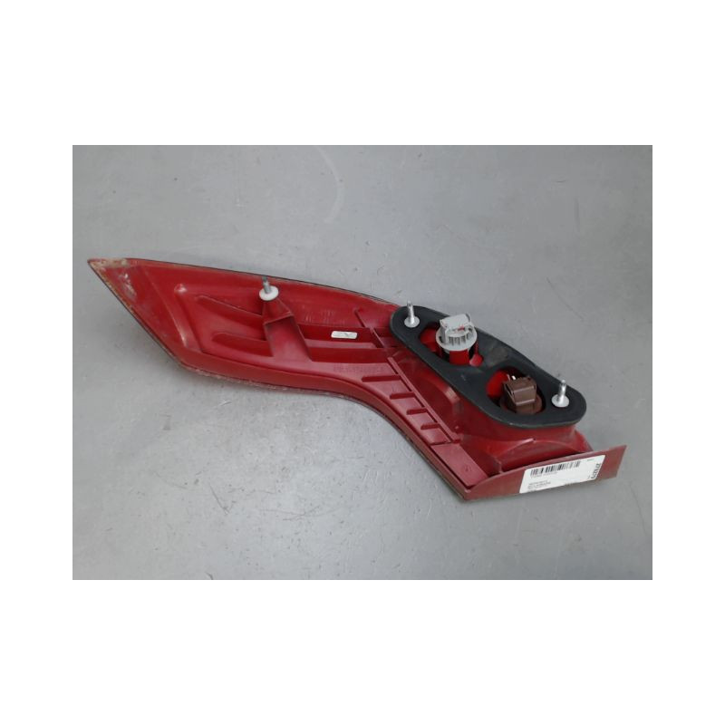 FEU ARRIERE INTERIEUR DROIT FORD FOCUS