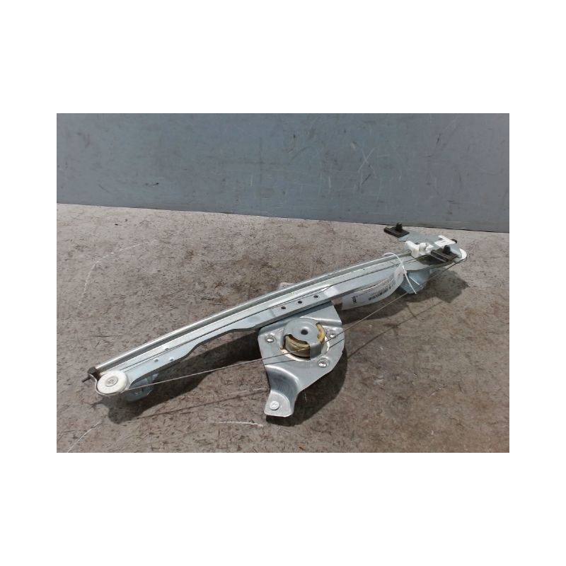 MECANISME+MOTEUR LEVE-GLACE AVANT DROIT DACIA SANDERO 2008-