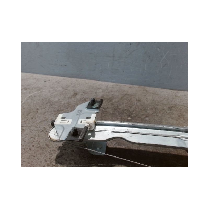 MECANISME+MOTEUR LEVE-GLACE AVANT GAUCHE DACIA SANDERO 2008-
