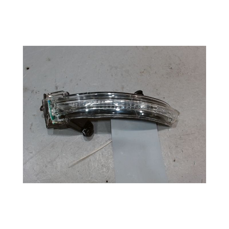 REPETITEUR RETROVISEUR GAUCHE RENAULT CLIO