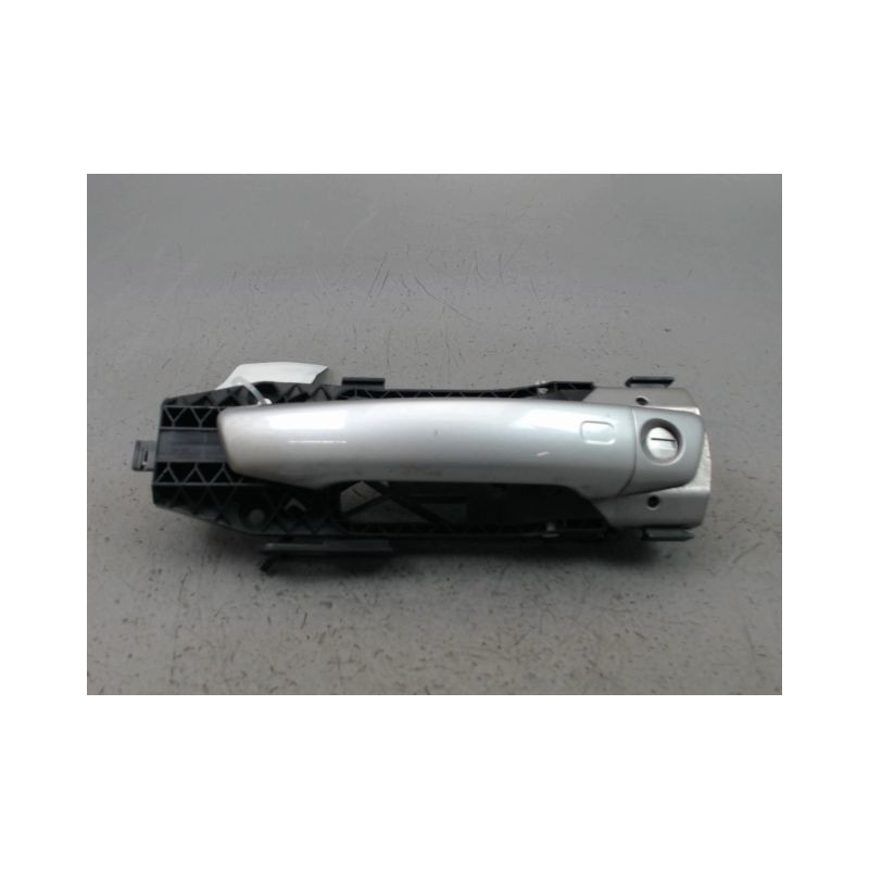 POIGNEE EXTERIEURE PORTE AVANT GAUCHE AUDI A3 2003-