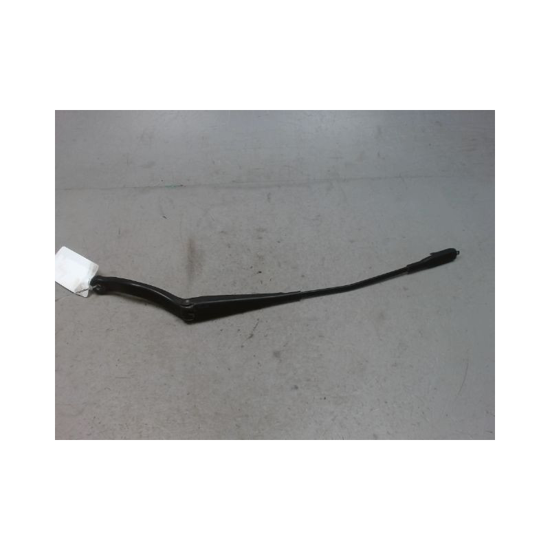BRAS ESSUIE-GLACE AVANT GAUCHE OPEL CORSA 06-09