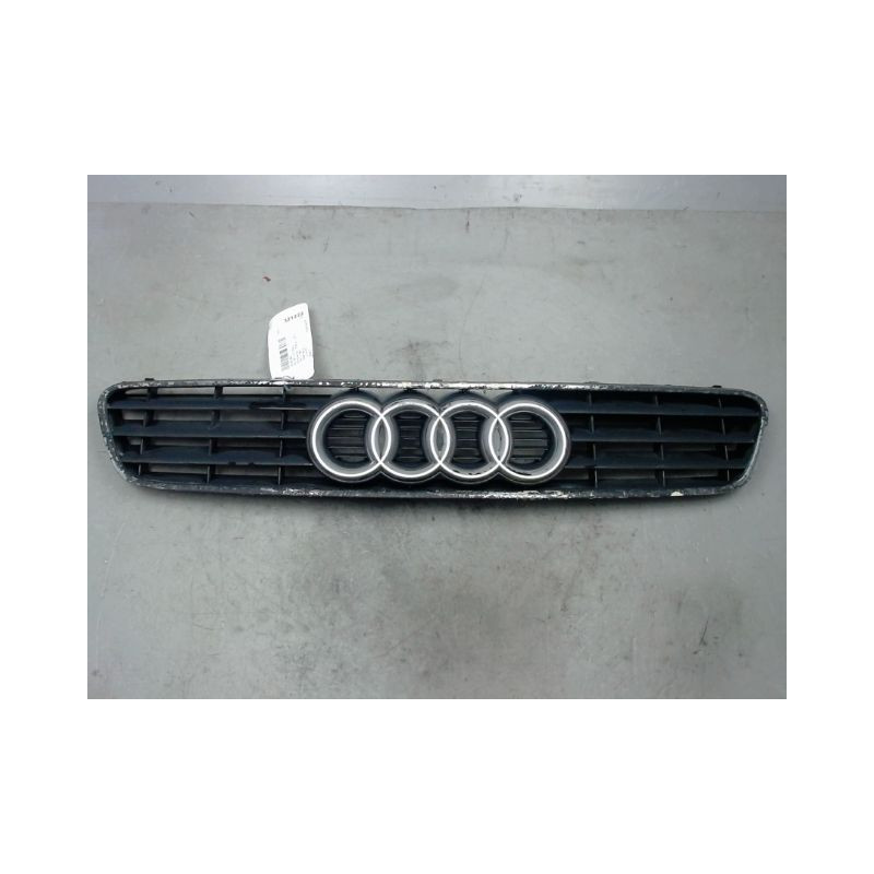CALANDRE AUDI A3 -2000