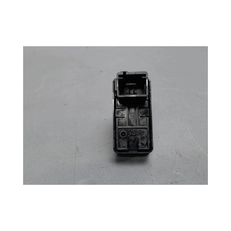 COMMANDE LEVE-GLACE PORTE AVD PEUGEOT 207