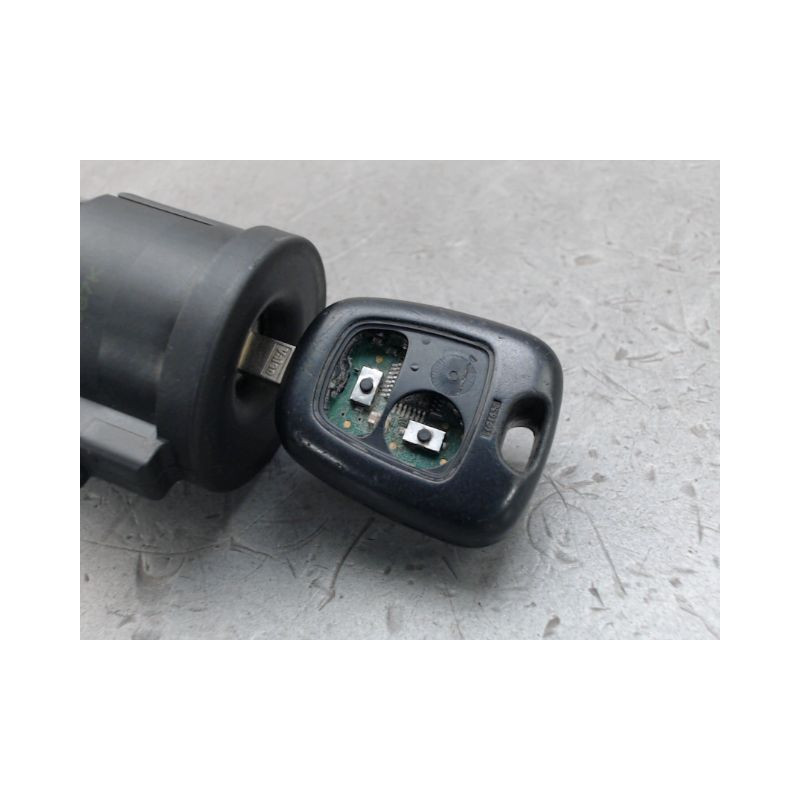 ANTIVOL DE DIRECTION PEUGEOT 107