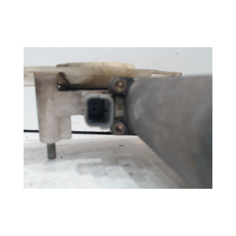 MECANISME+MOTEUR LEVE-GLACE AVANT DROIT PEUGEOT 406