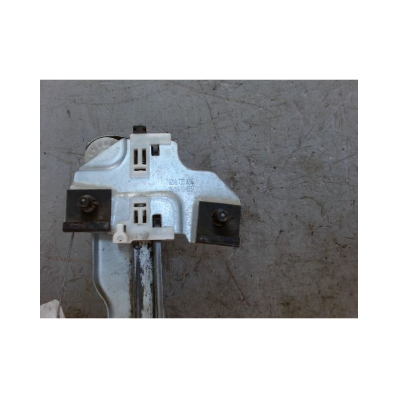 MECANISME+MOTEUR LEVE-GLACE AVANT GAUCHE DACIA DUSTER