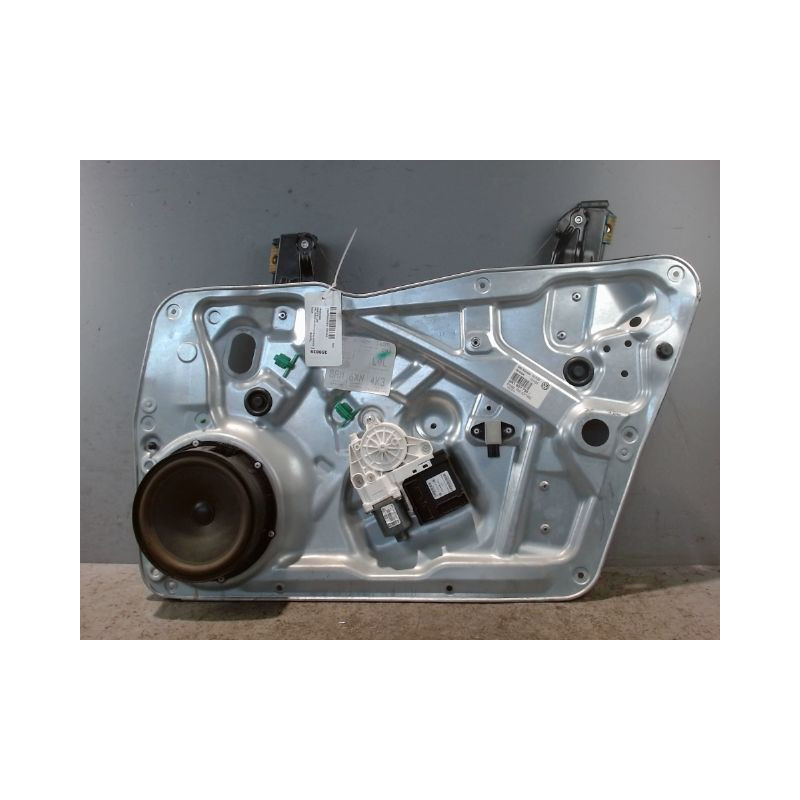 MECANISME+MOTEUR LEVE-GLACE AVANT DROIT VOLKSWAGEN TIGUAN