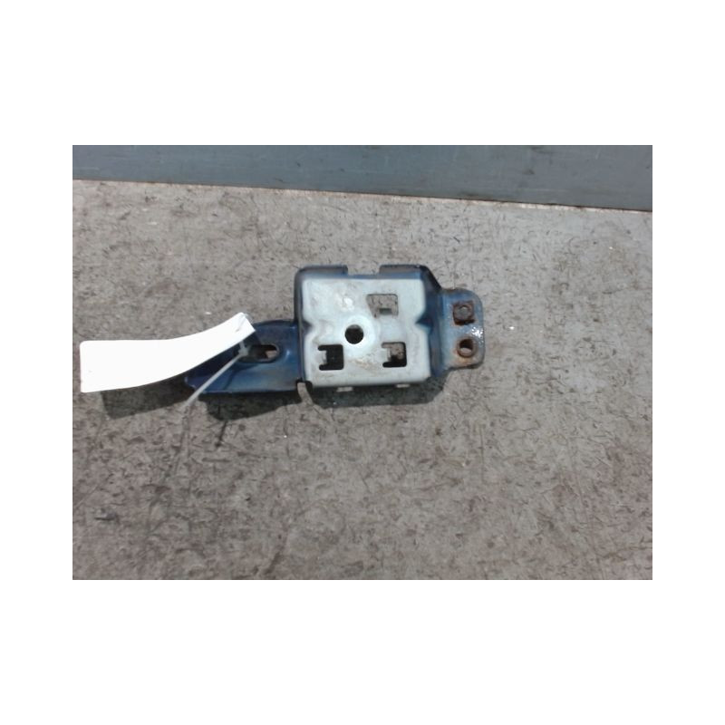 SUPPORT PARE-CHOC AVG RENAULT TWINGO PH.2  98-2000