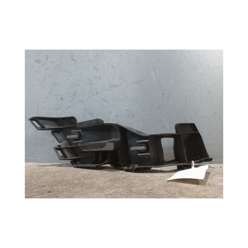 SUPPORT PARE-CHOC ARD VOLKSWAGEN GOLF V 2003-2009