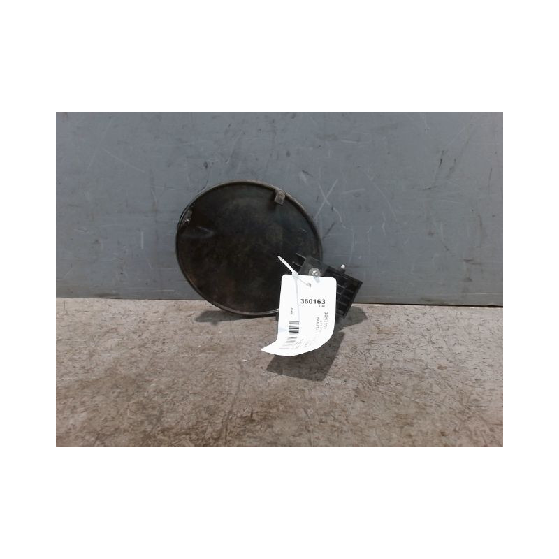 VOLET DE TRAPPE CARBURANT FIAT 500 C 09-