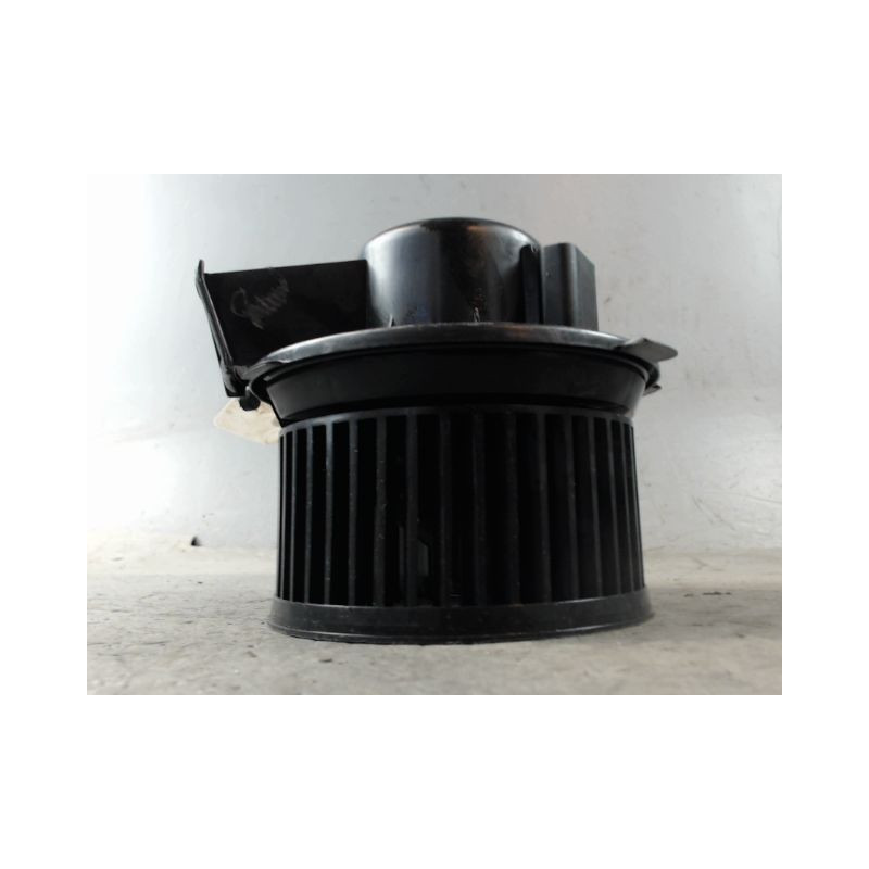 MOTEUR VENTILATEUR CHAUFFAGE PEUGEOT 206+ 2009-