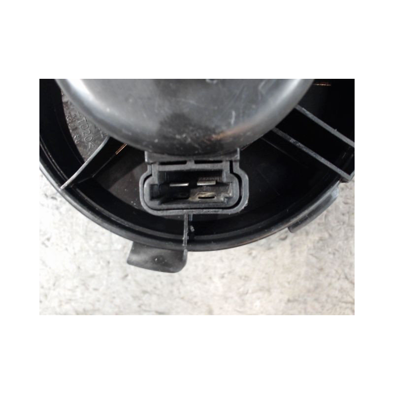 MOTEUR VENTILATEUR CHAUFFAGE PEUGEOT 206+ 2009-