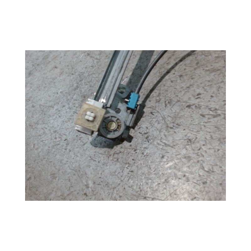MECANISME+MOTEUR LEVE-GLACE AVANT DROIT CITROEN SAXO 99-