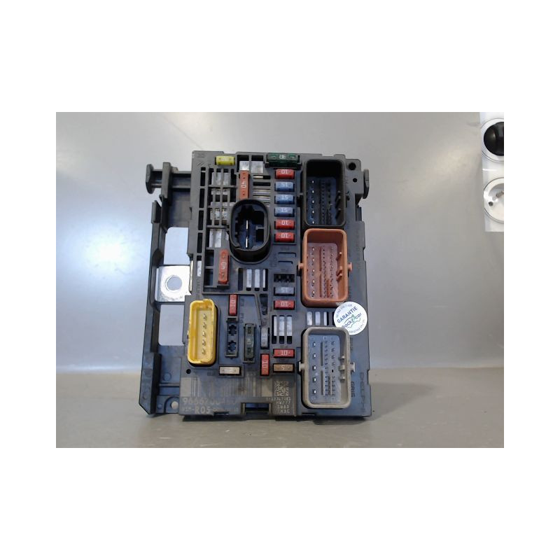 BOITE A FUSIBLES PEUGEOT 308 I Phase 1 2007-2011