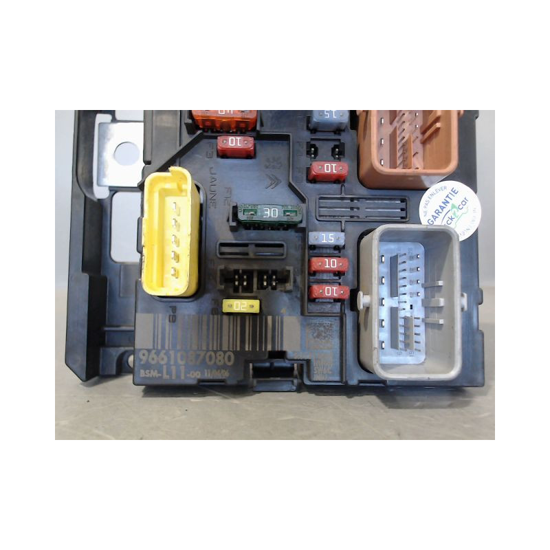 BOITE A FUSIBLES PEUGEOT 307 SW Phase 2 2005-2008